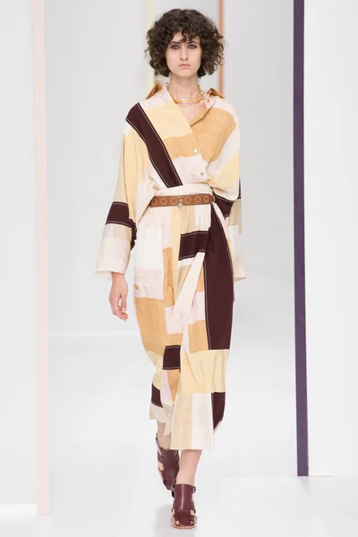 Look 13